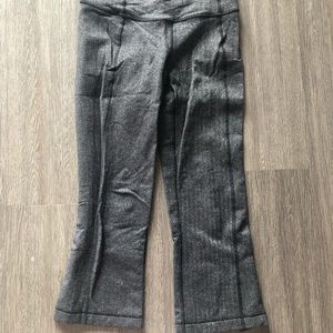 Lululemon capris leggings